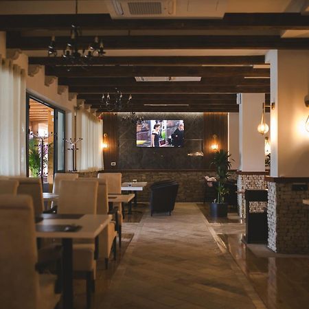 Hotel Marshal Никшич Экстерьер фото
